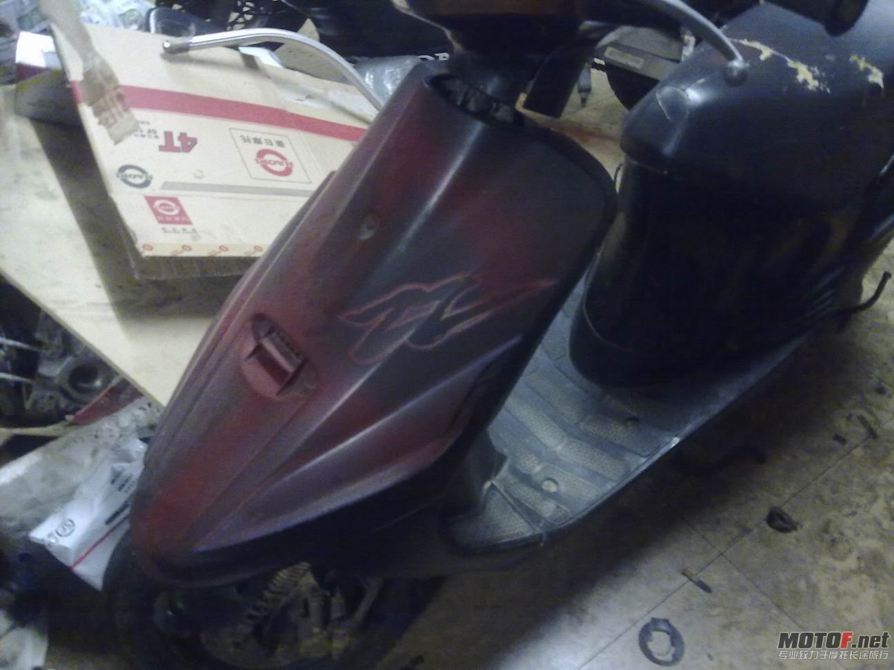 20120206437.jpg