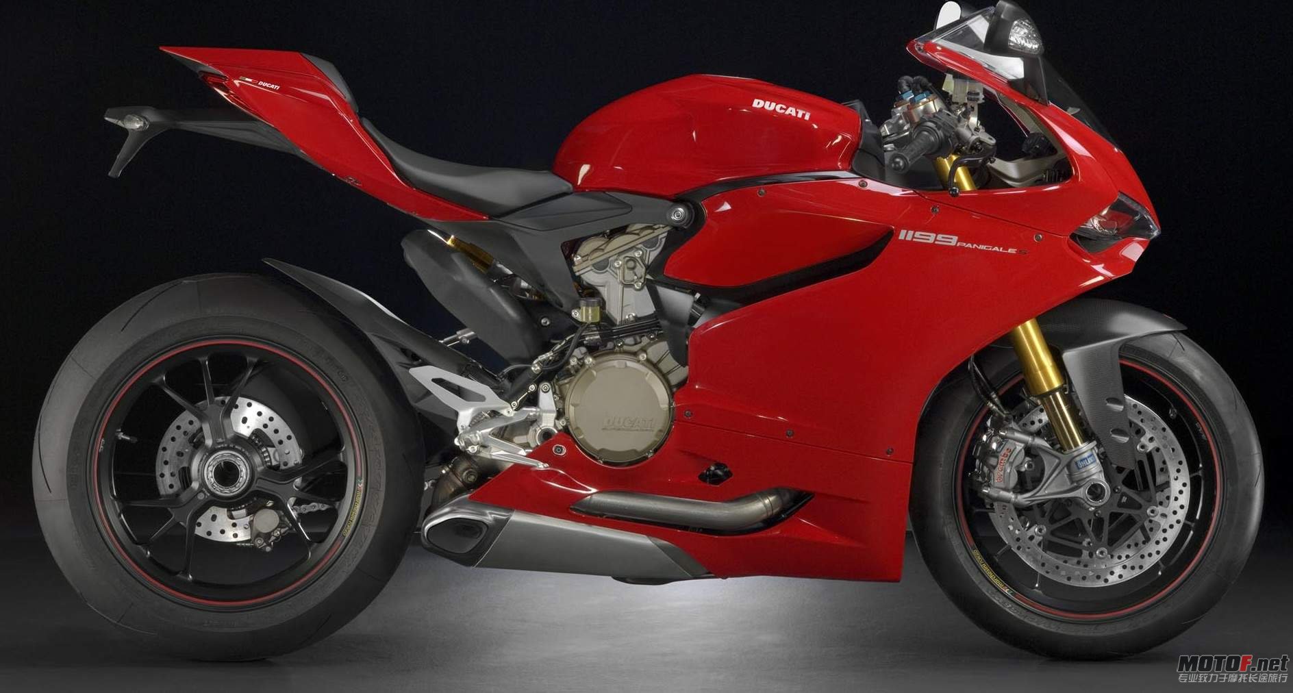 Ducati 1199 Panigale 12  2.jpg