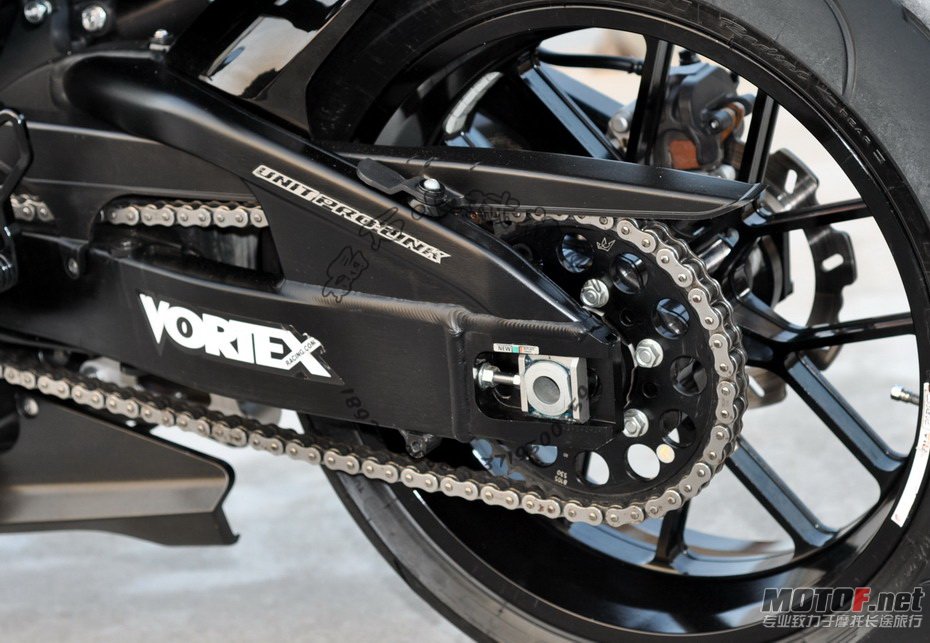 08CBR1000 (16).JPG