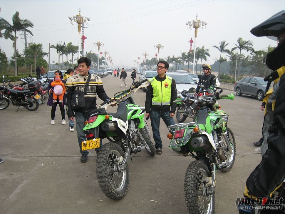 2012年2月13日珠海爬鸡党爬尖峰山 013.jpg