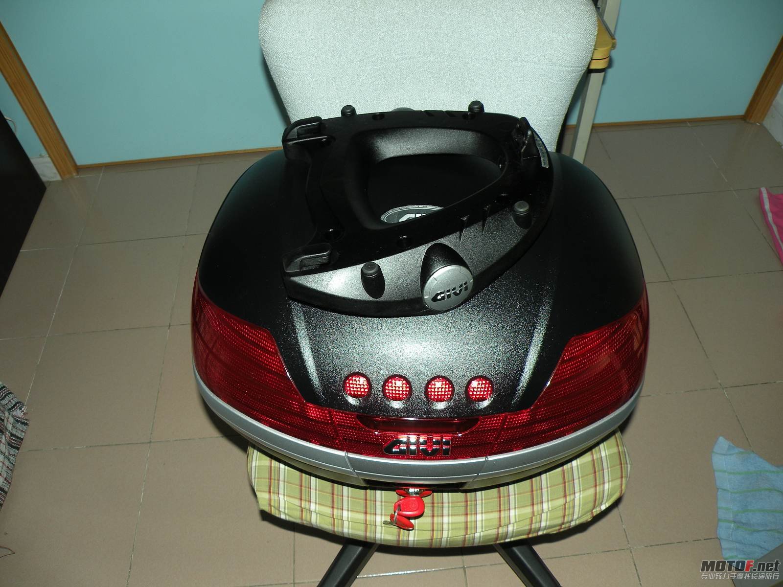GIVI V46E (8).jpg