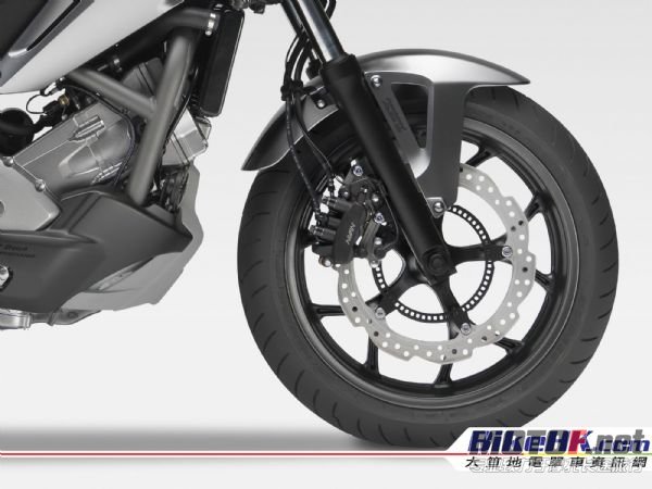 _size600_NC700X_13.jpg