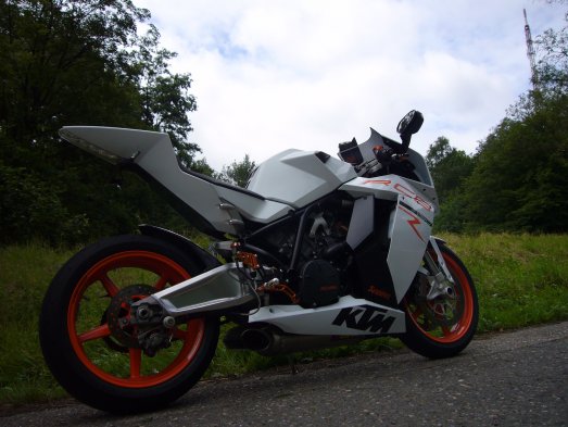 ktm-rc8-boris930-06-96895.jpg