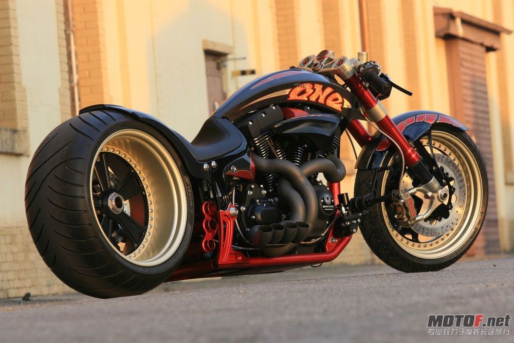 harley-davidson-custom-fat-attack-ag-the-one-2.jpg