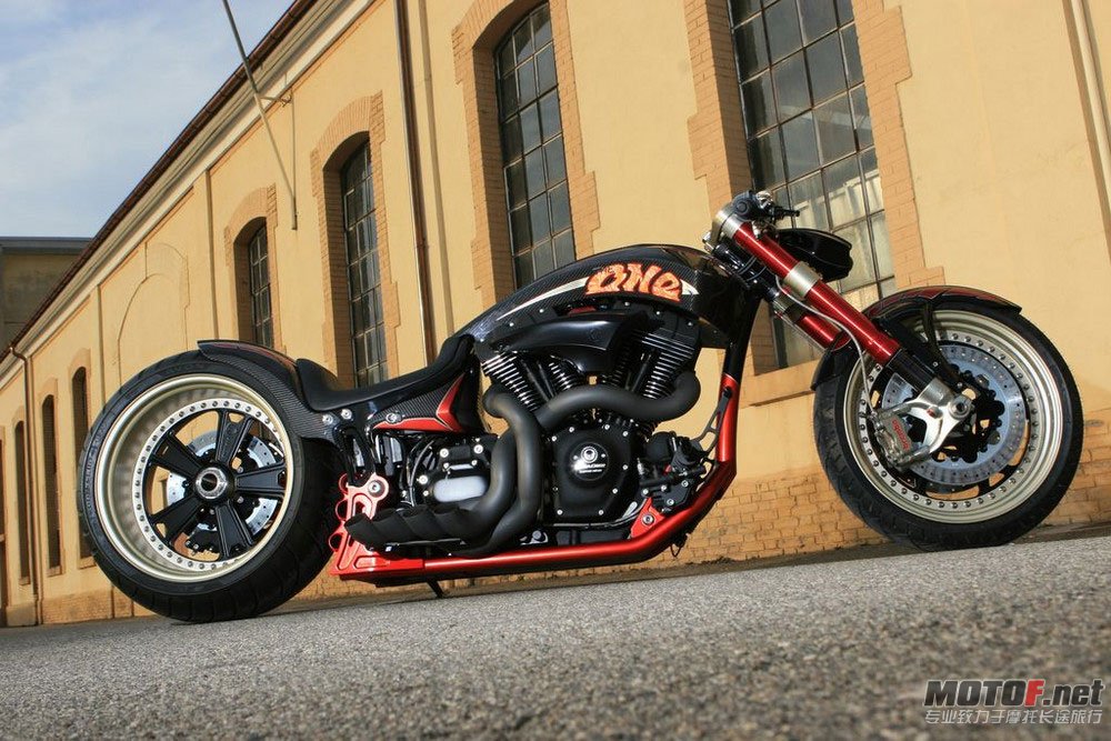 harley-davidson-custom-fat-attack-ag-the-one-4.jpg