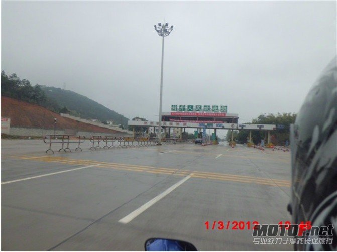 6RMXRA(_M7HA[6]~@[UL]ND.jpg