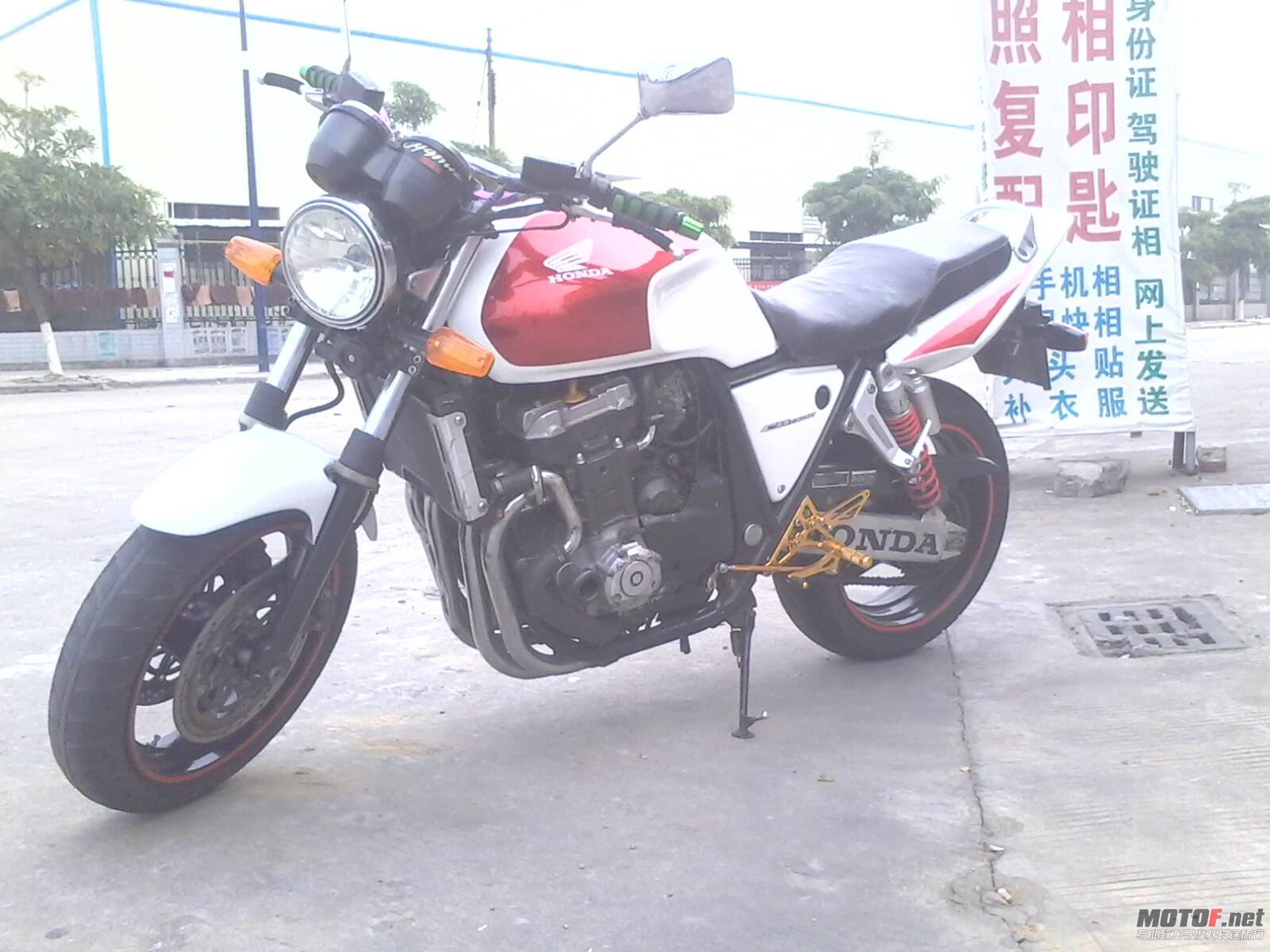 @S~_DV1{R5[J([JN7$0{W(9.jpg