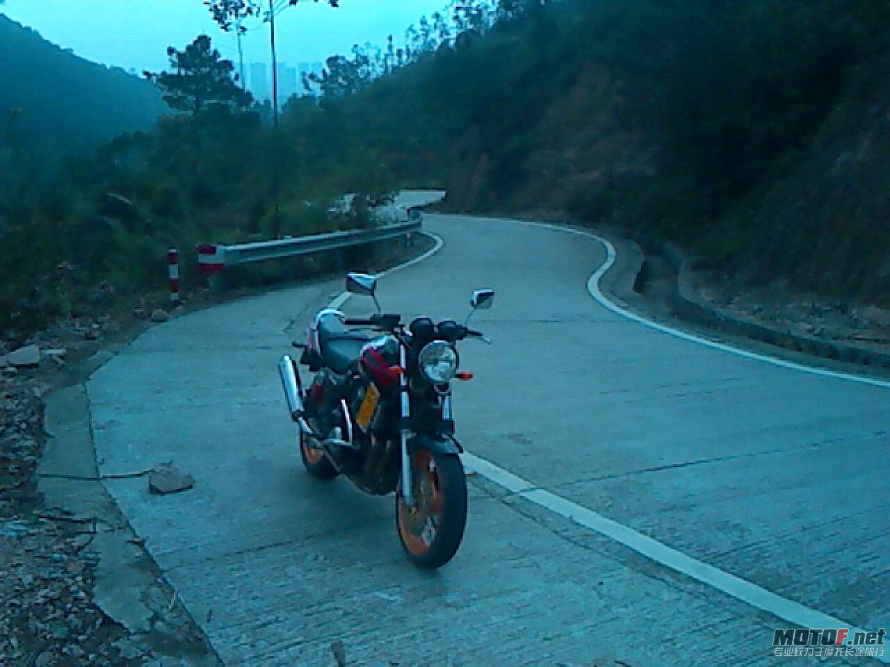 120316145524.jpg