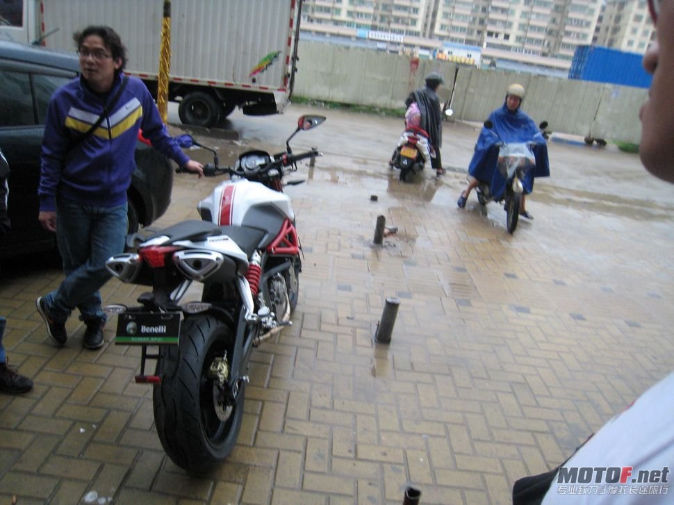黄龙600 009.jpg