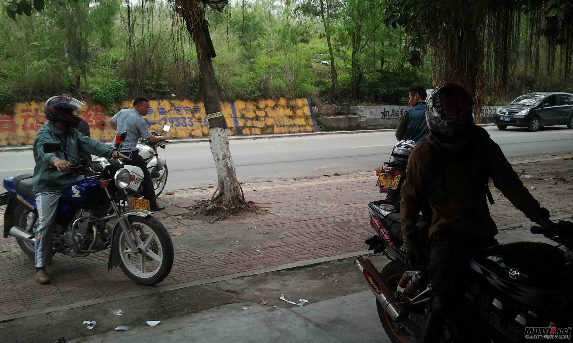 2012-04-10 11.41.15.jpg