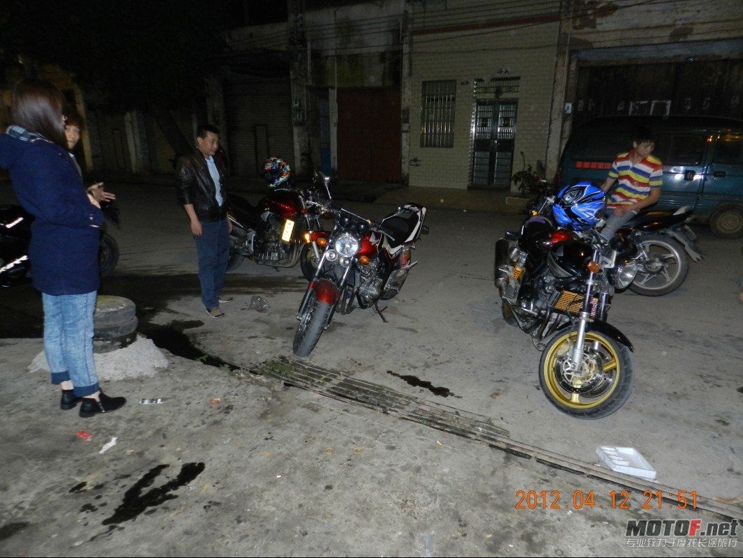 QQ截图20120414010737.jpg