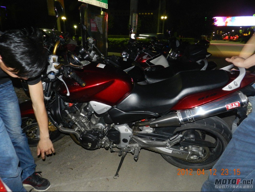 QQ截图20120414011224.jpg