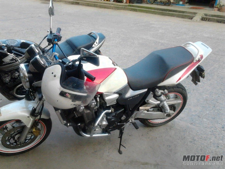 QQ截图20120415001322.jpg