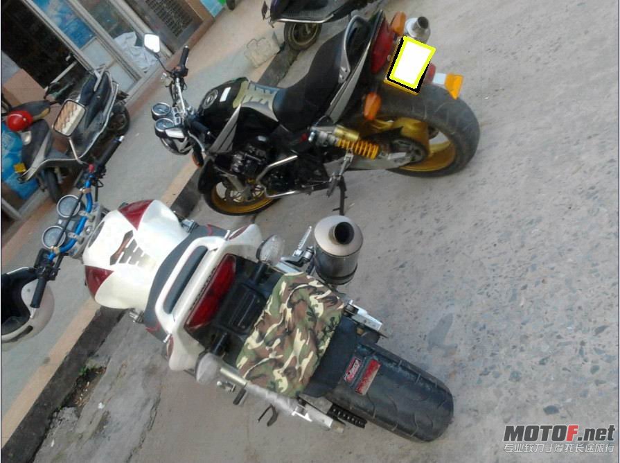 QQ截图20120415001359.jpg