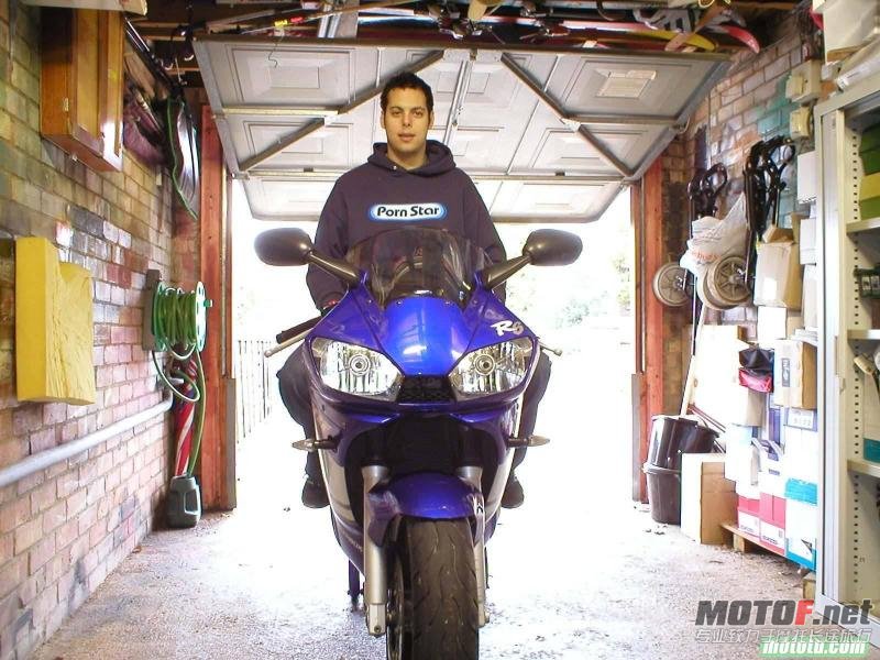 1228289598247215-Yamaha-YZF-R6.jpg