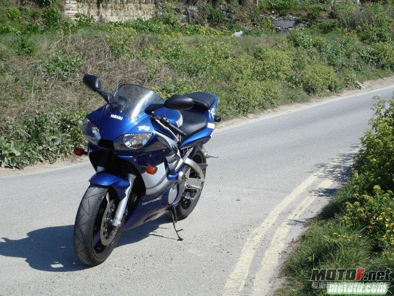 1228289201247168-Yamaha-YZF-R6.jpg