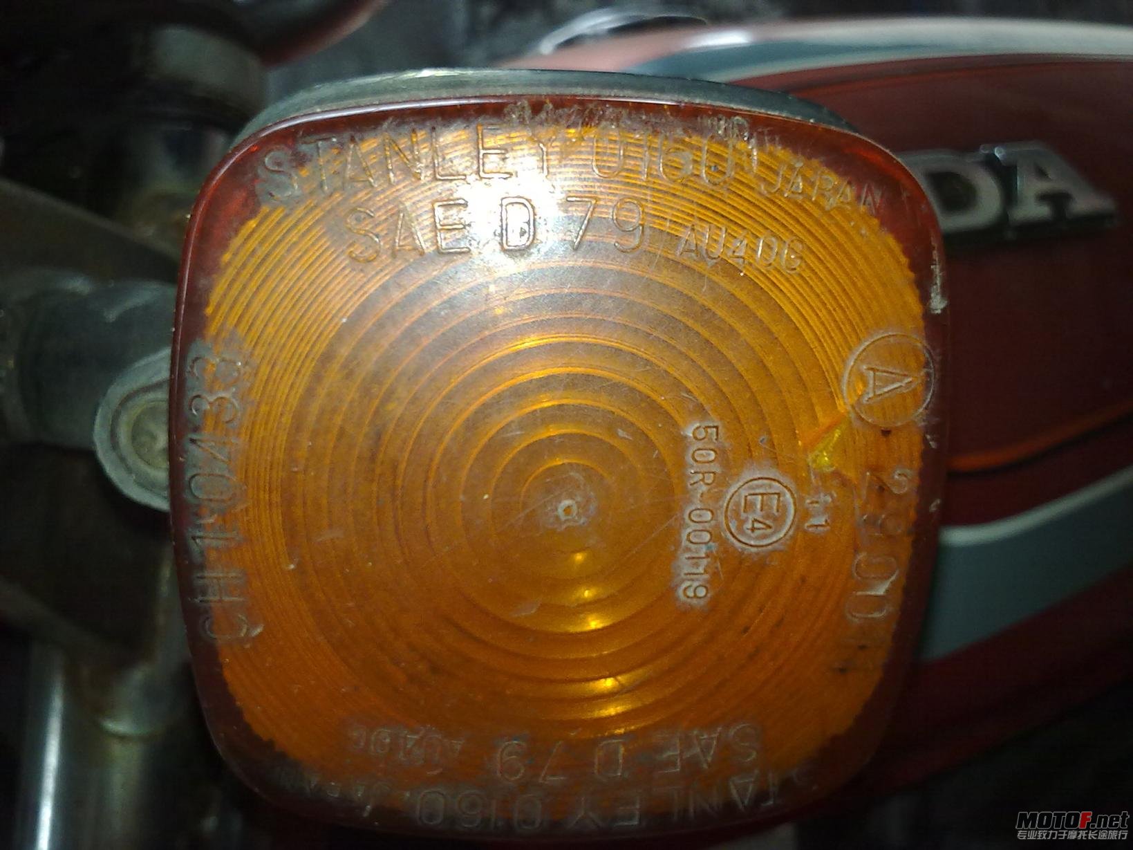 201204155609.jpg