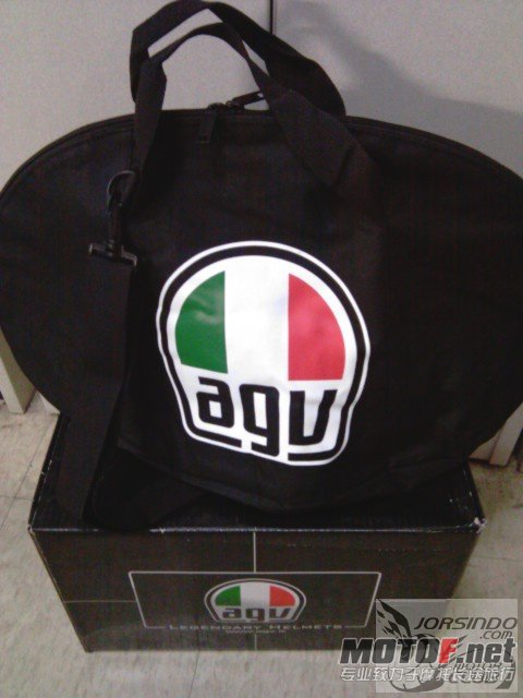 20120109_6d6bbf87da154eb605eeyKIGxVPUm4md_jpg_thumb.jpg