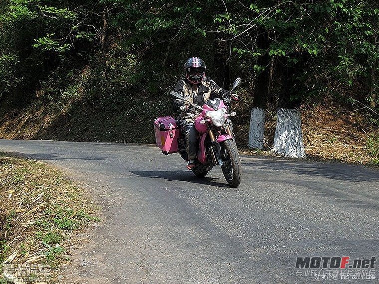 2012033008_60676064fb2a2e78e4b3uAQj3VMRE1YI[1].jpg