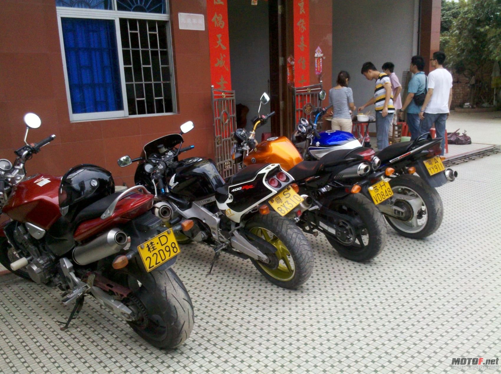 2012-04-29_17-48-33_106.jpg