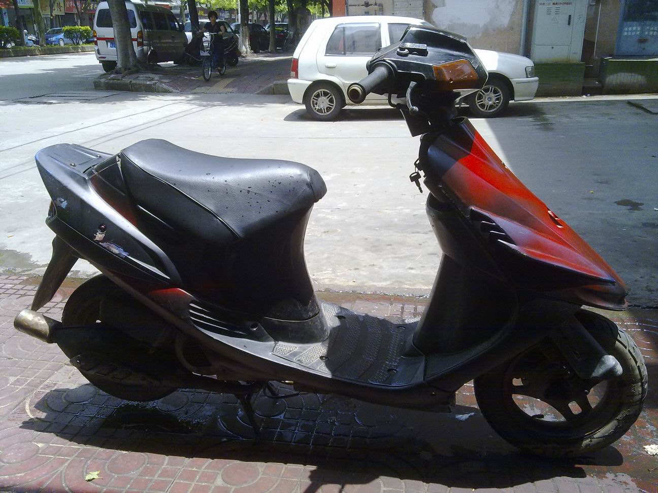20120430496.jpg