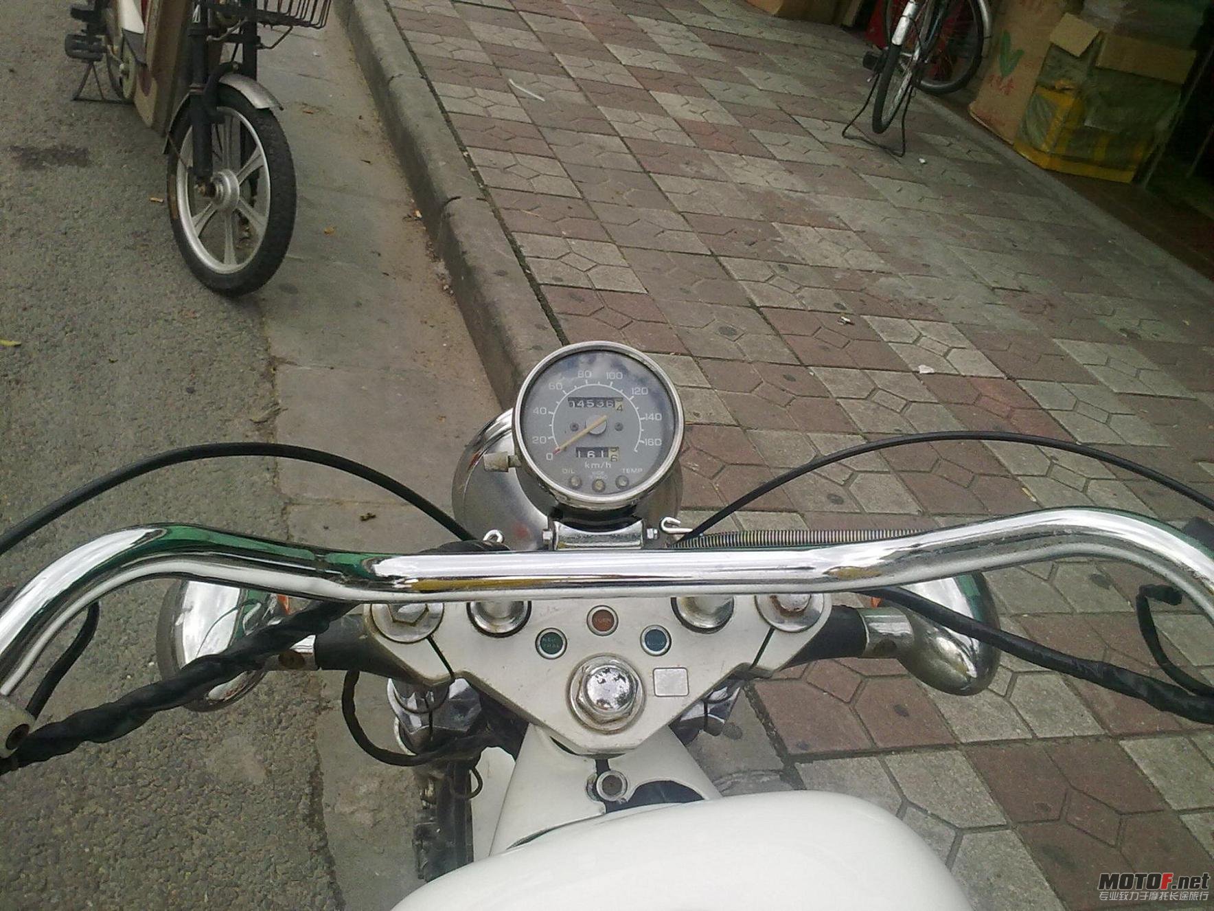 201204305656.jpg
