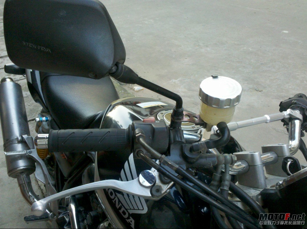 QQ截图20120502210204.jpg