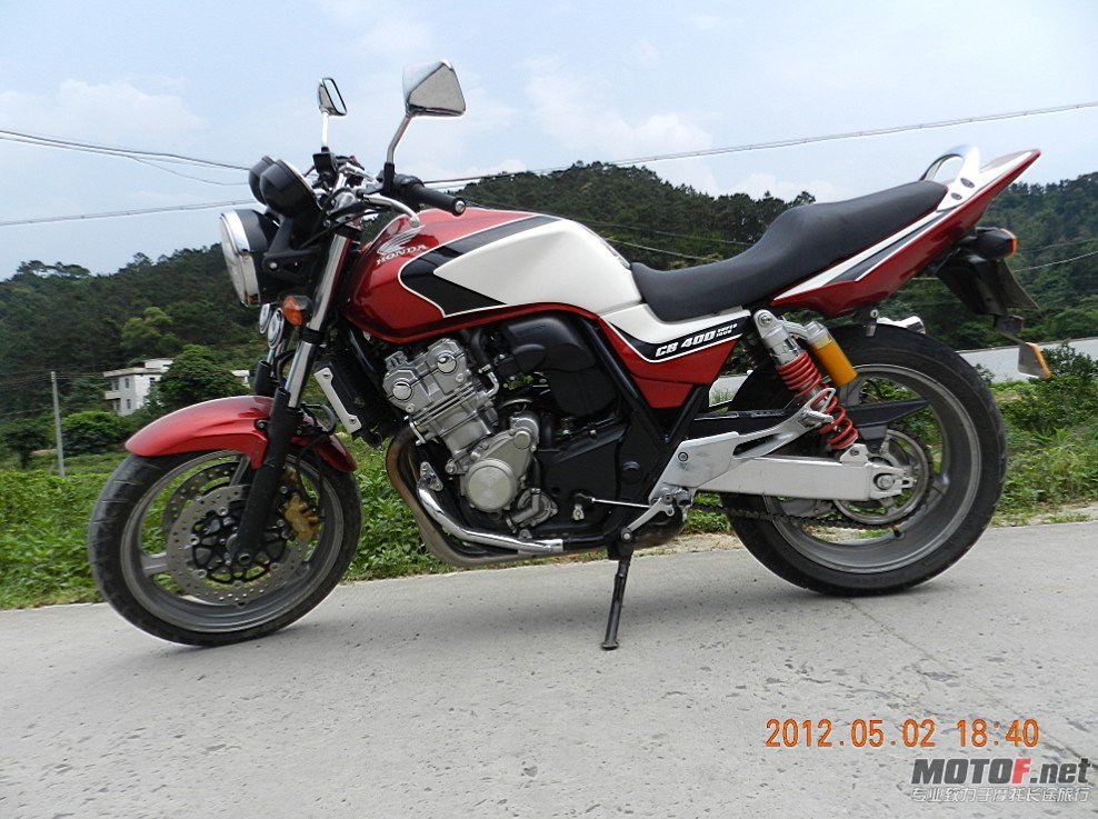 QQ截图20120502232453.jpg