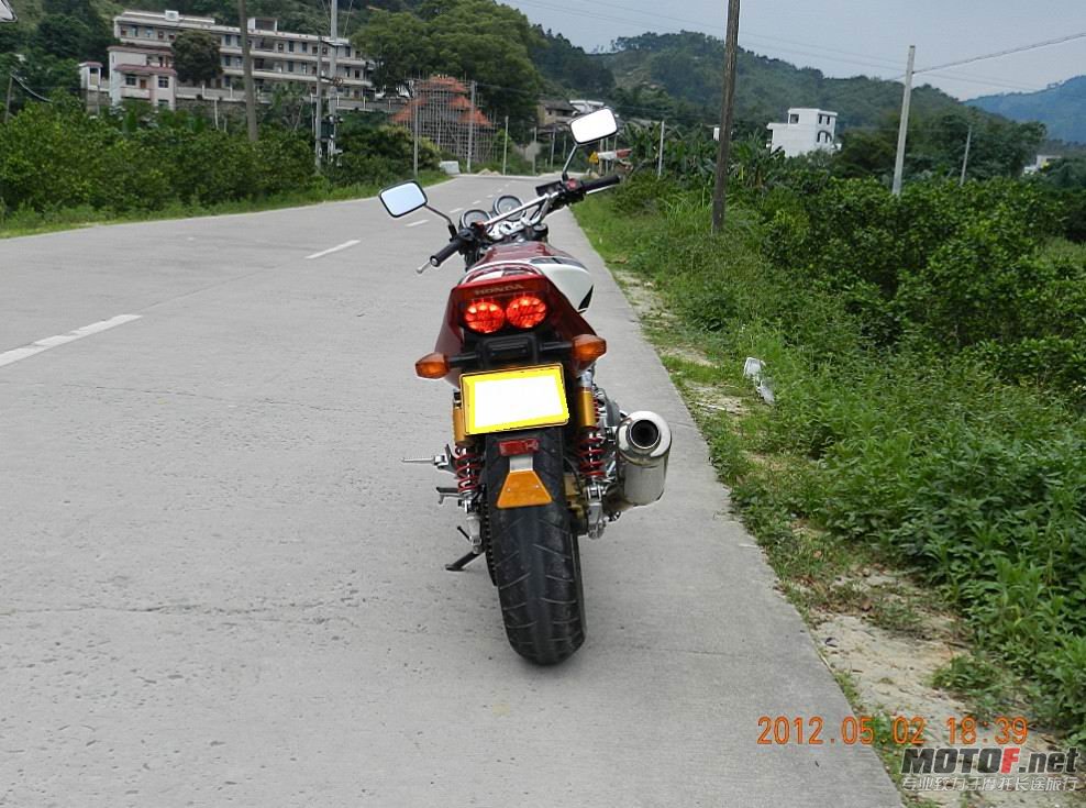 QQ截图20120502232301.jpg