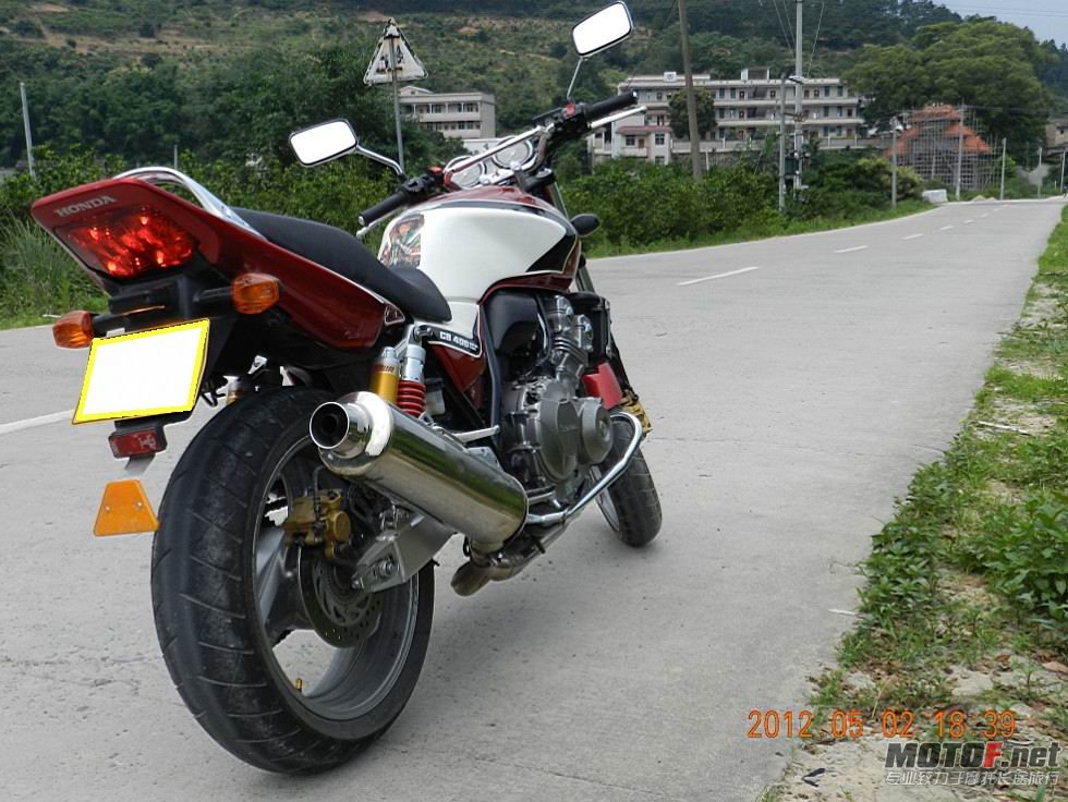 QQ截图20120502232309.jpg