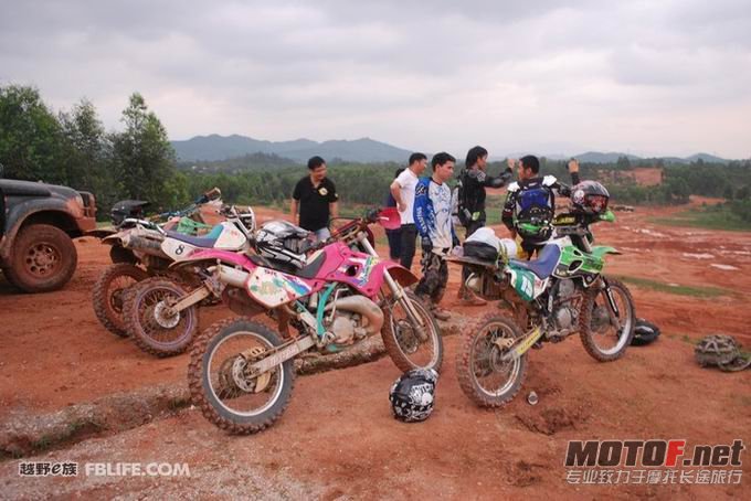 20120502_938d25f764ba18ba502d9Gpd4FrT44VT.jpg