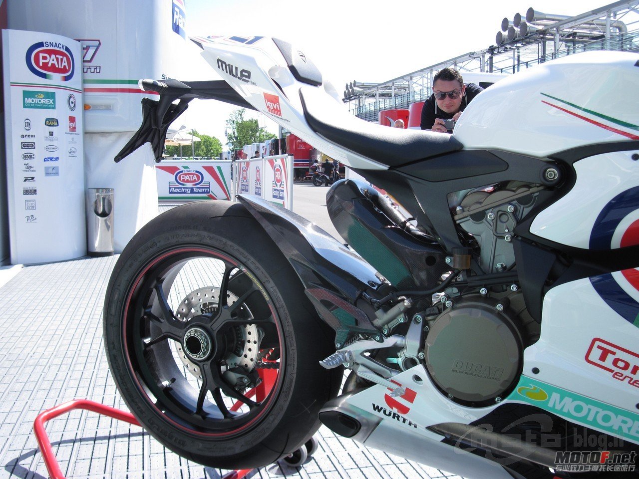 big_ab1199PanigalePata1.jpg