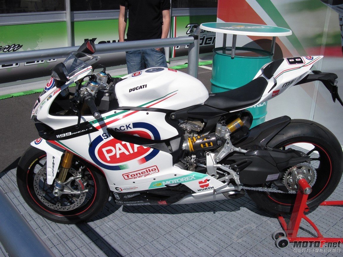 big_ab1199PanigalePata4.jpg