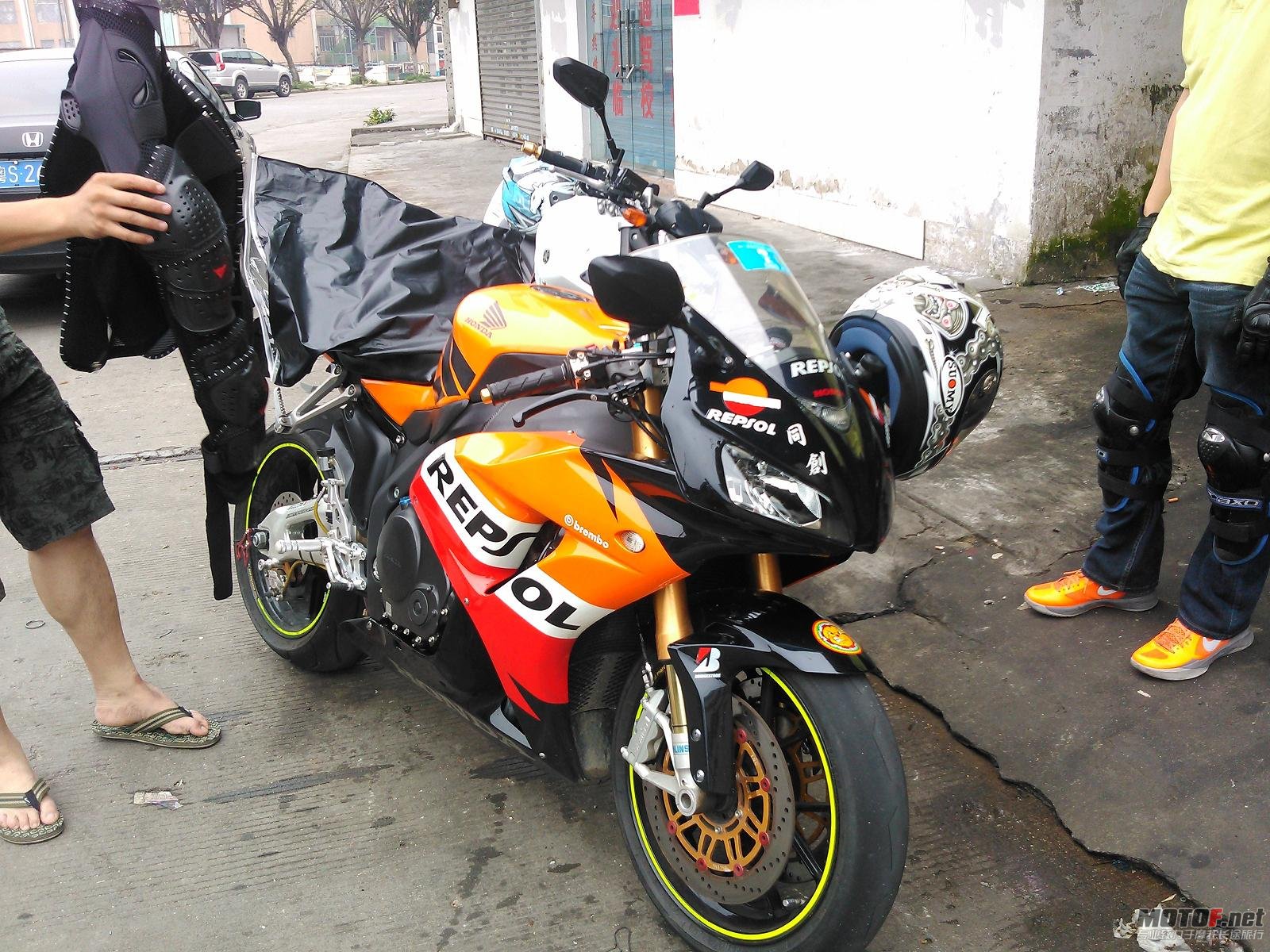 YP20120506100752.jpg