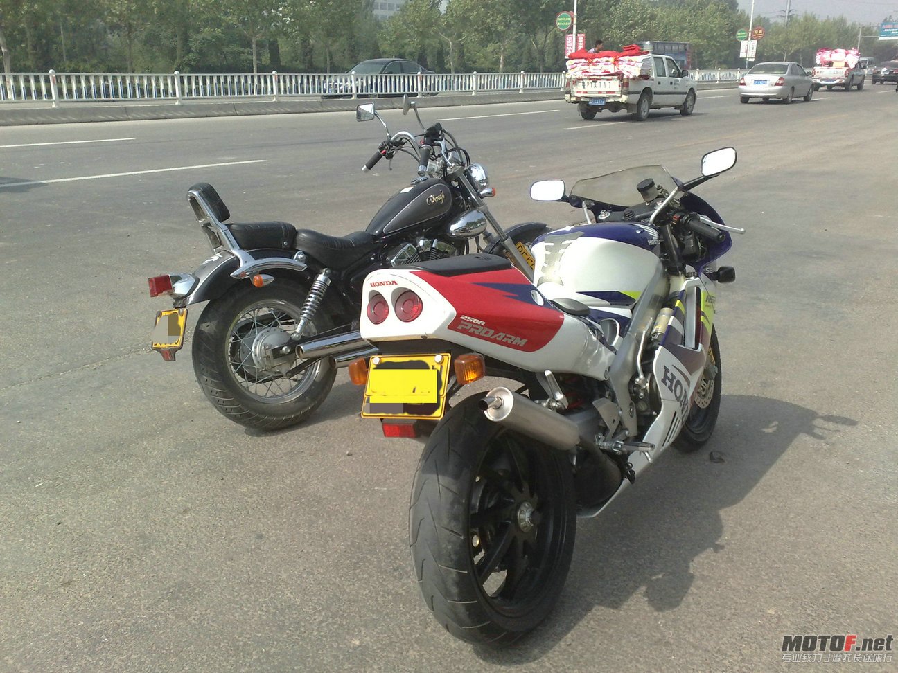 20120506968.jpg