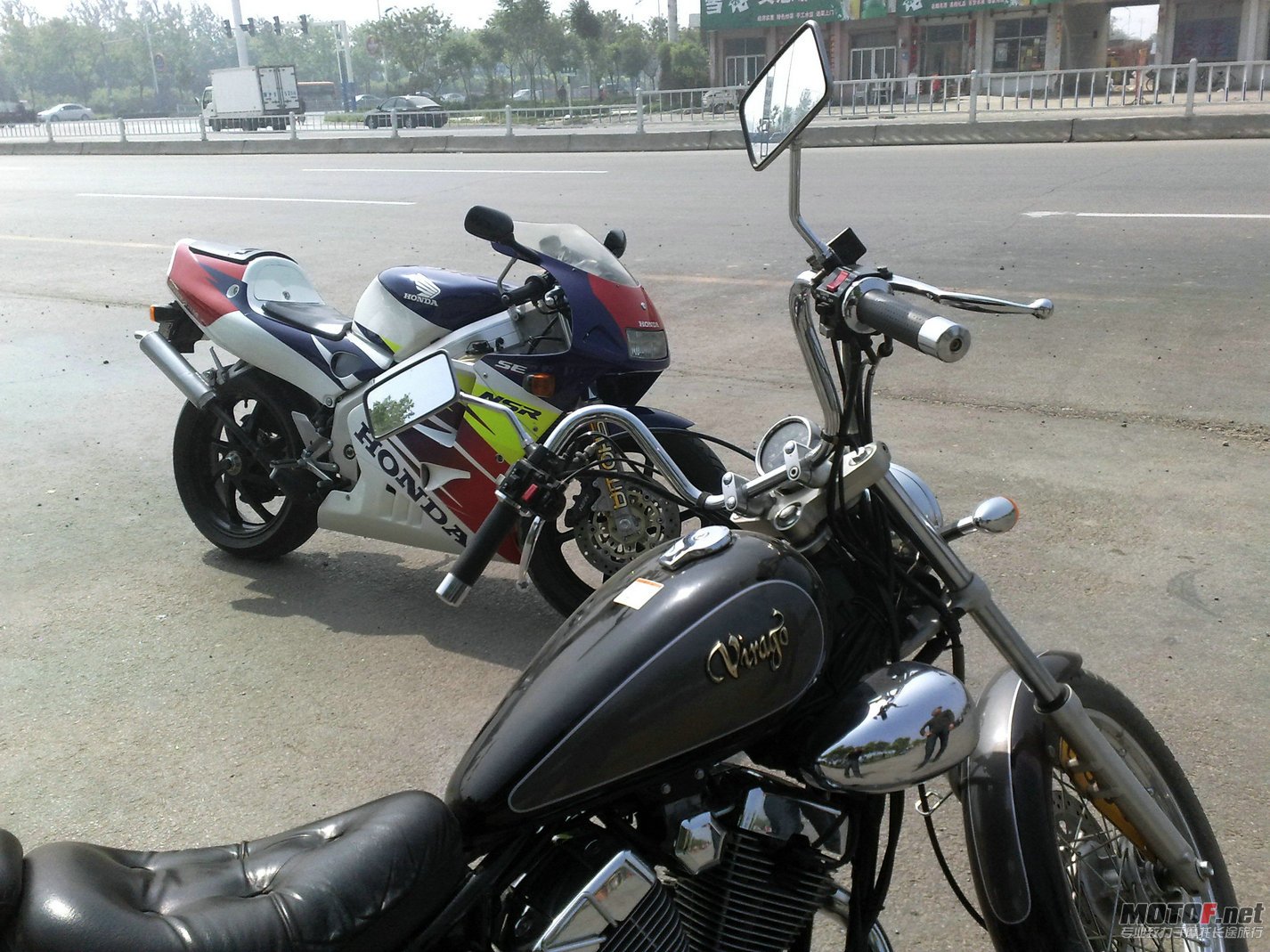 20120506969.jpg