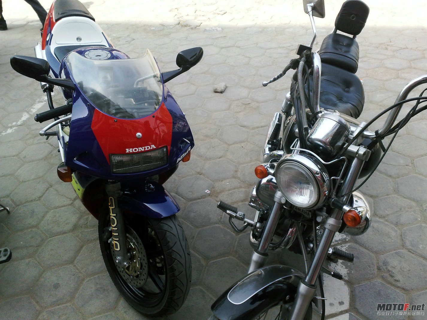 20120506971.jpg