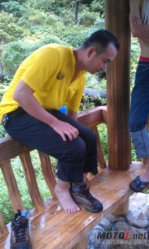 12-7C91DD9C-1607843-800.jpg
