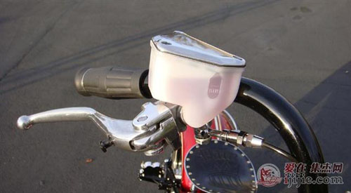 201211413486408[1].jpg