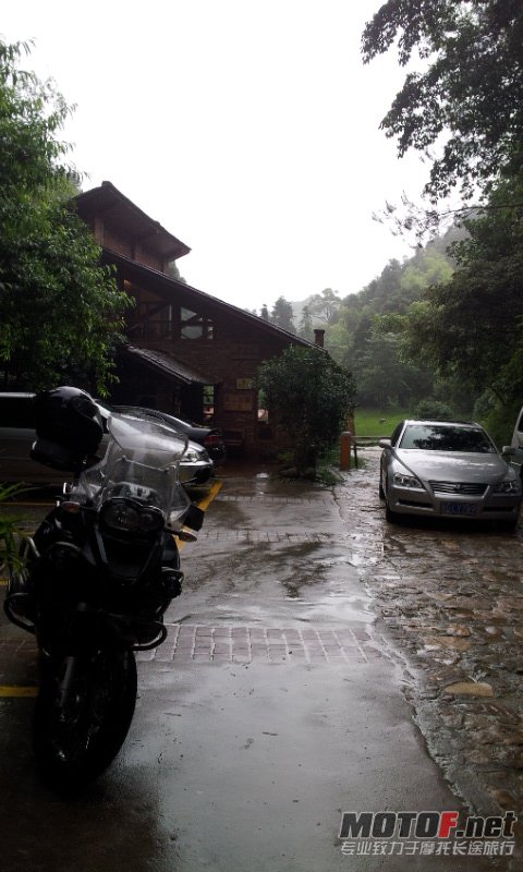 非常喜欢下雨后的南昆山