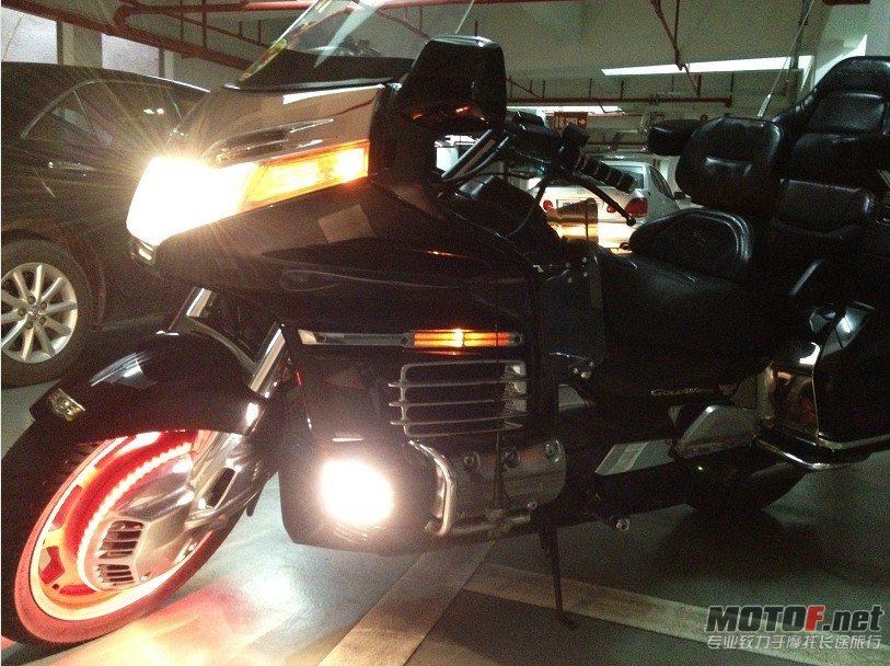 GL1500.jpg6.jpg