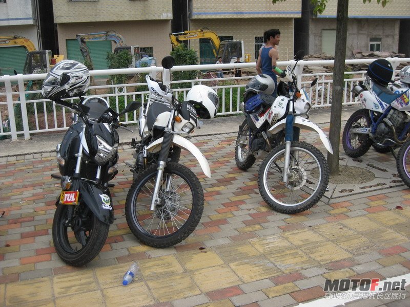 IMG_1025_缩小大小.JPG