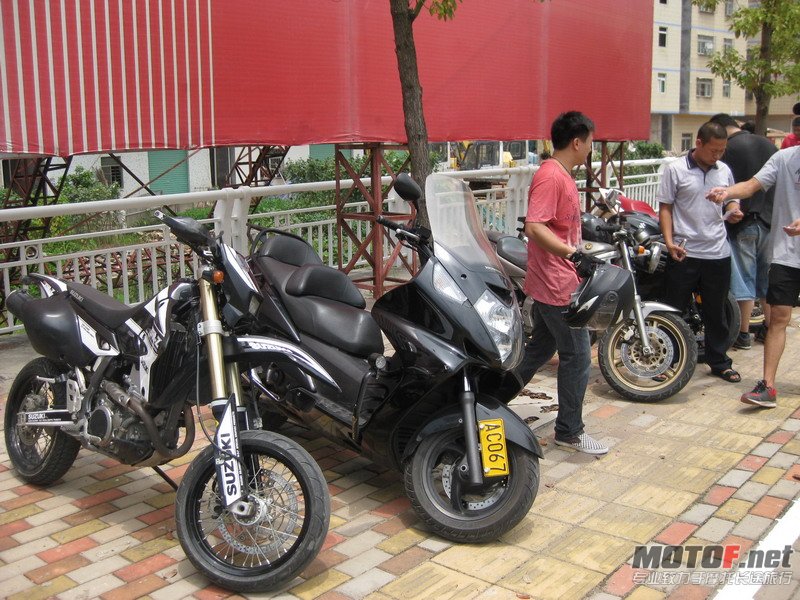 IMG_1046_缩小大小.JPG