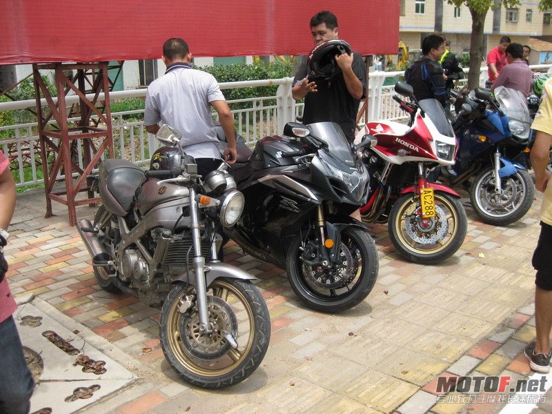 IMG_1047_缩小大小.JPG