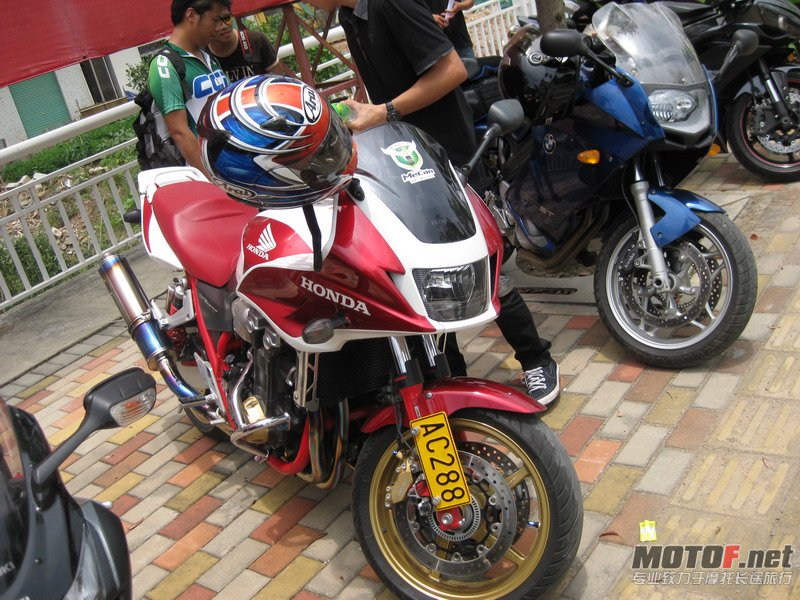 IMG_1049_缩小大小.JPG