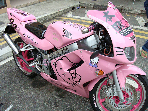 hello-kitty-motorbike.jpg