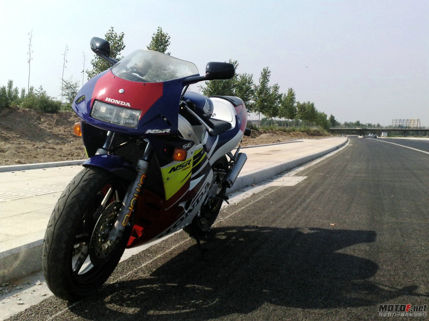201206161540.jpg