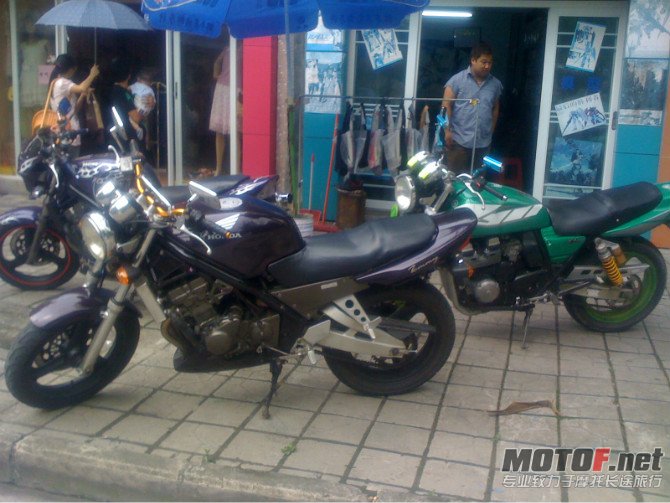 psbCA53HZNI.jpg