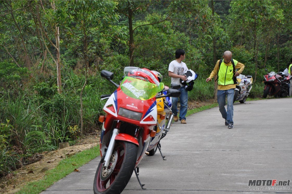 05.jpg