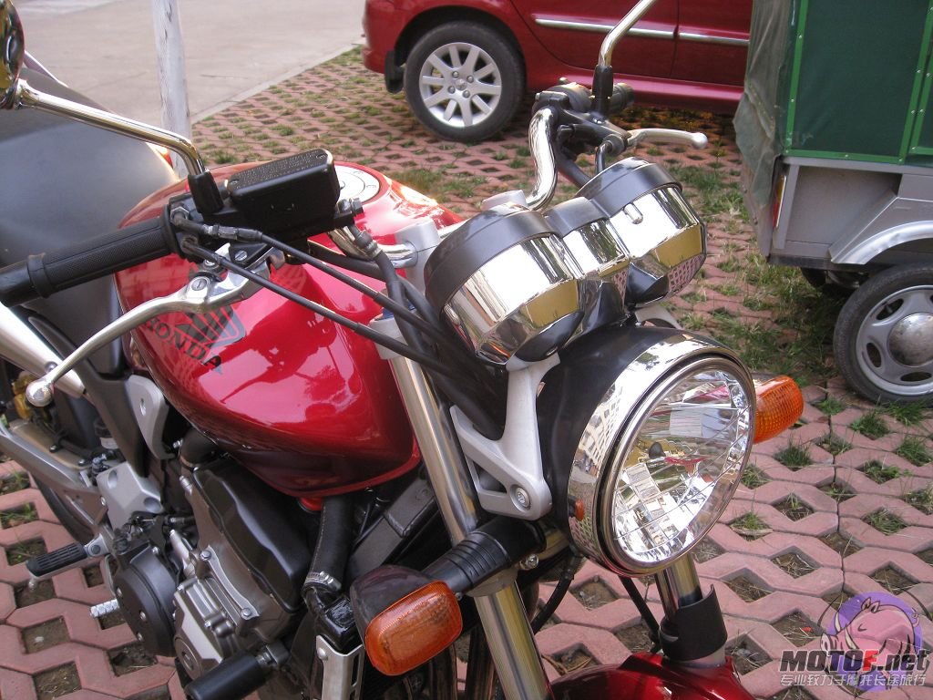 185352dcdzug90nvee30vi.jpg